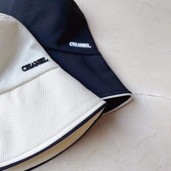 AUTHENTIC CHANEL Hats main image 4
